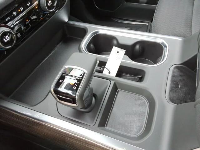 2026 Chevrolet Silverado 1500 4WD Crew Cab Short Bed RST