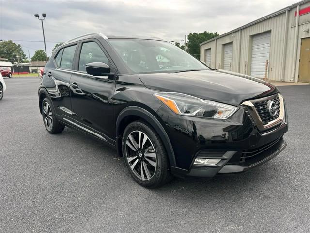 2019 Nissan Kicks SR