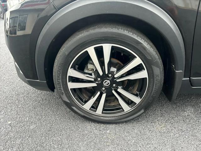 2019 Nissan Kicks SR
