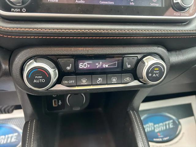 2019 Nissan Kicks SR