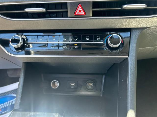 2022 Hyundai Sonata SE