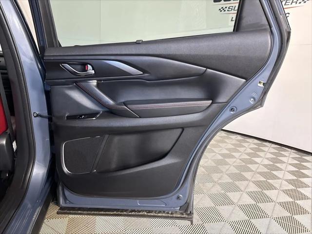 2023 Mazda CX-9 Carbon Edition