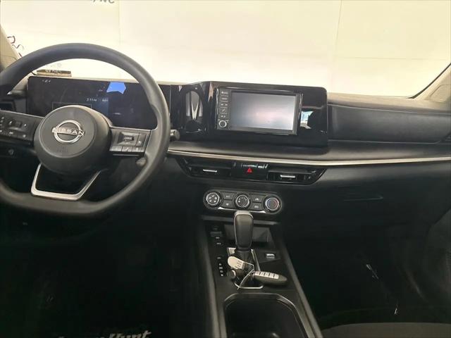 2025 Nissan Kicks S FWD