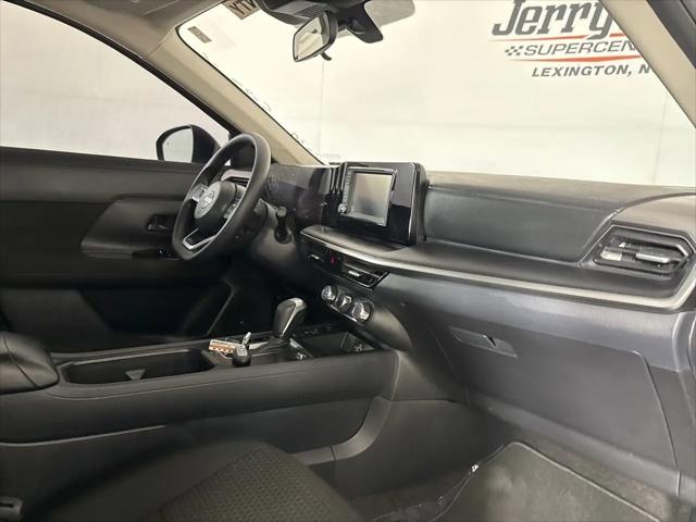2025 Nissan Kicks S FWD