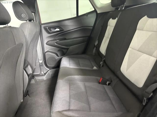 2025 Chevrolet Trax FWD LS