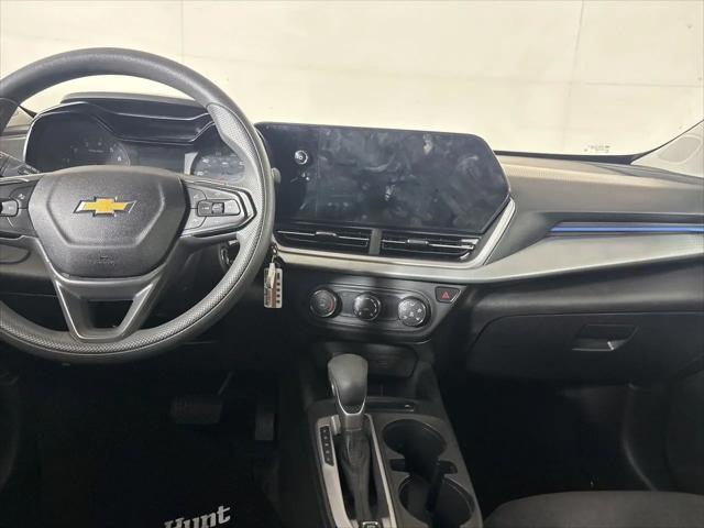2025 Chevrolet Trax FWD LS
