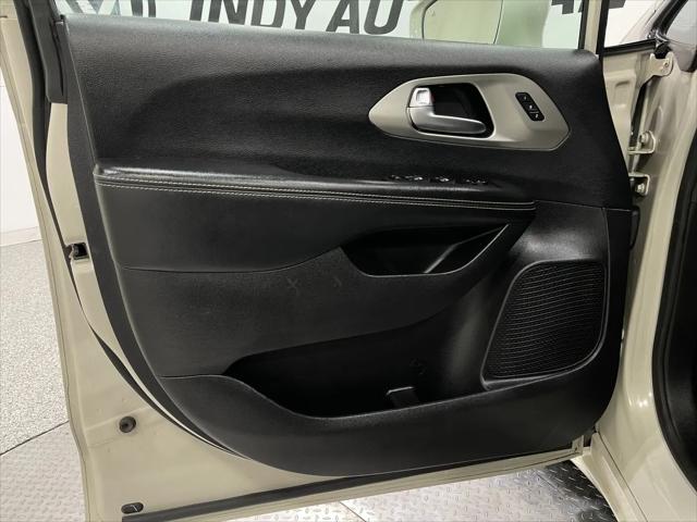 2021 Chrysler Pacifica Limited AWD