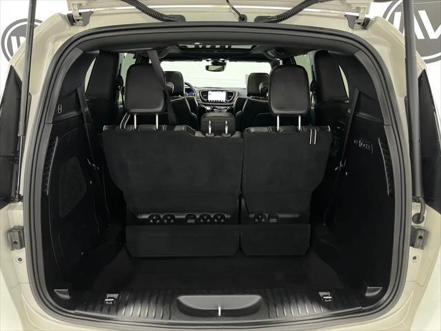 2021 Chrysler Pacifica Limited AWD
