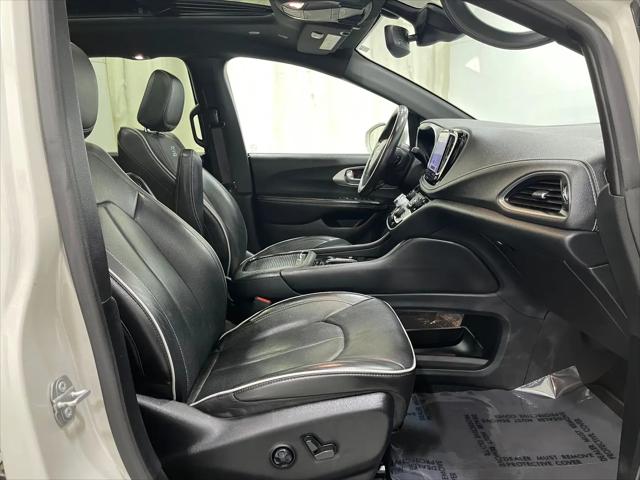 2021 Chrysler Pacifica Limited AWD