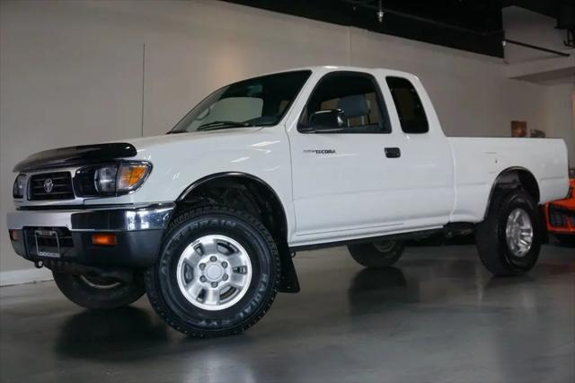 1997 Toyota Tacoma Base for sale in Naperville, IL