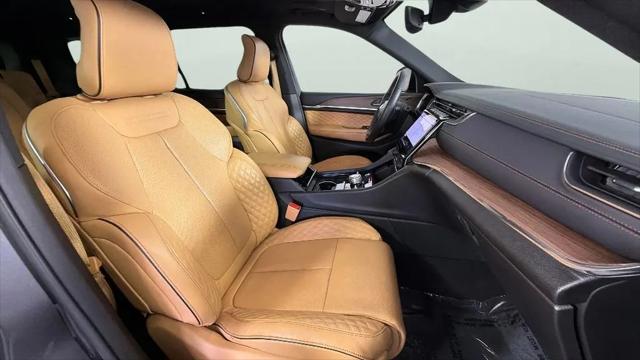 2024 Jeep Grand Cherokee L Summit 4x4