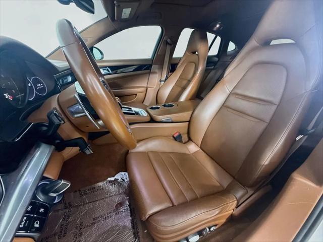 2018 Porsche Panamera 4S