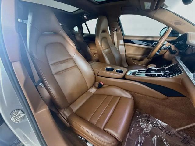 2018 Porsche Panamera 4S