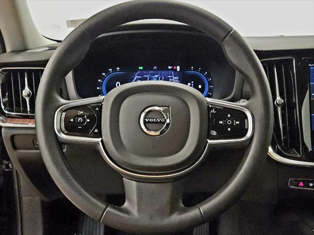 2024 Volvo V60 Cross Country B5 Plus