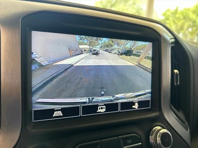 2021 GMC Sierra 1500 4WD Crew Cab Short Box SLT