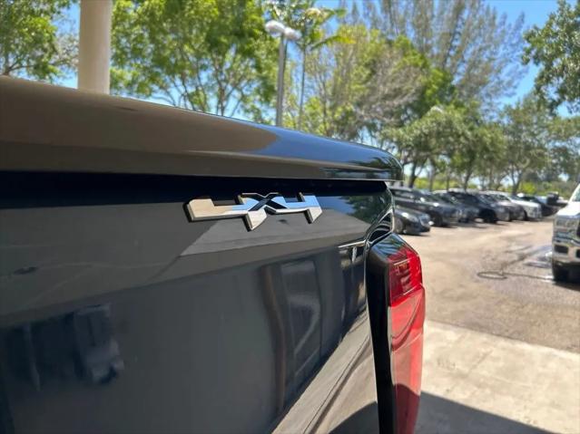 2021 GMC Sierra 1500 4WD Crew Cab Short Box SLT