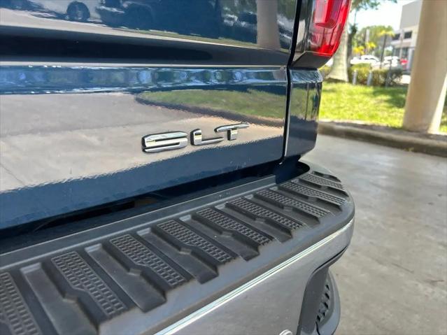 2021 GMC Sierra 1500 4WD Crew Cab Short Box SLT