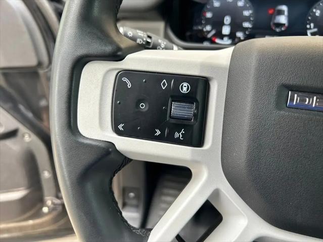 2025 Land Rover Defender 110 P300