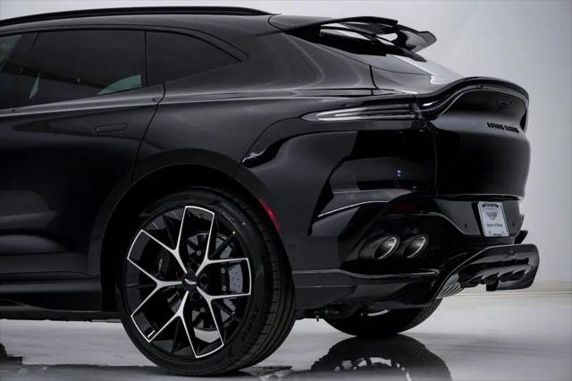 2026 Aston Martin DBX 707