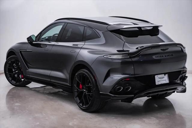 2026 Aston Martin DBX 707