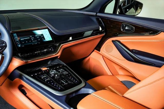 2026 Aston Martin DBX 707