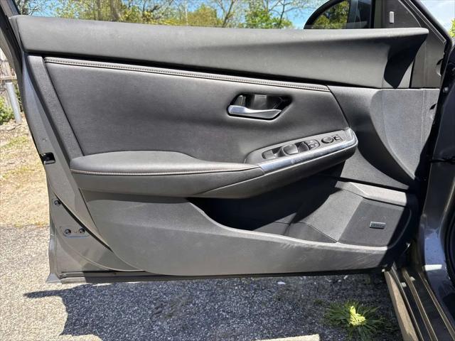 2023 Nissan Sentra SR Xtronic CVT