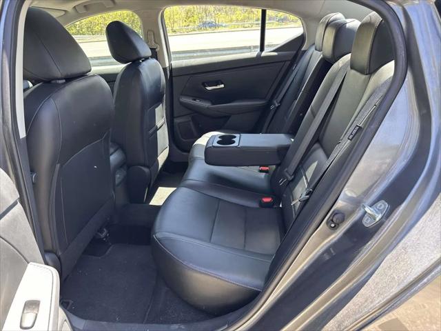 2023 Nissan Sentra SR Xtronic CVT