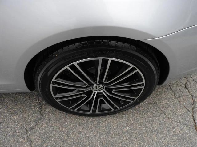 2013 Volkswagen Eos Sport