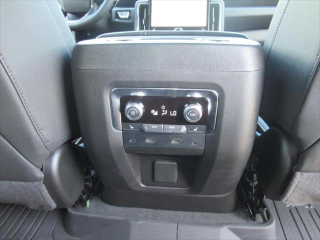 2026 GMC Yukon XL 4WD Elevation