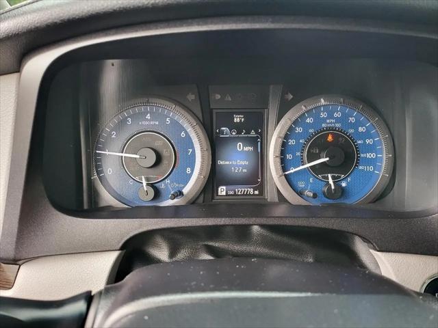 2017 Toyota Sienna XLE 8 Passenger