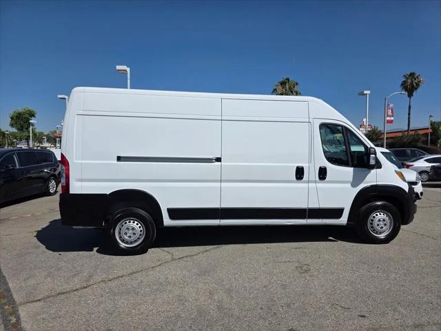 2025 Ram ProMaster 2500 Cargo Van Tradesman High Roof 159" WB w/Pass Seat