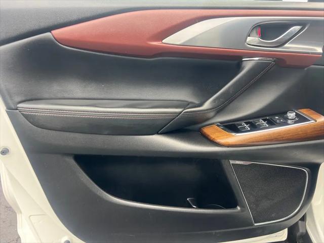 2016 Mazda CX-9 Signature