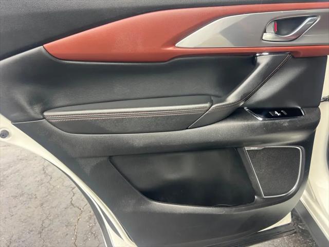 2016 Mazda CX-9 Signature