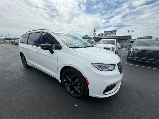 2025 Chrysler Pacifica Limited for sale in Lebanon, TN