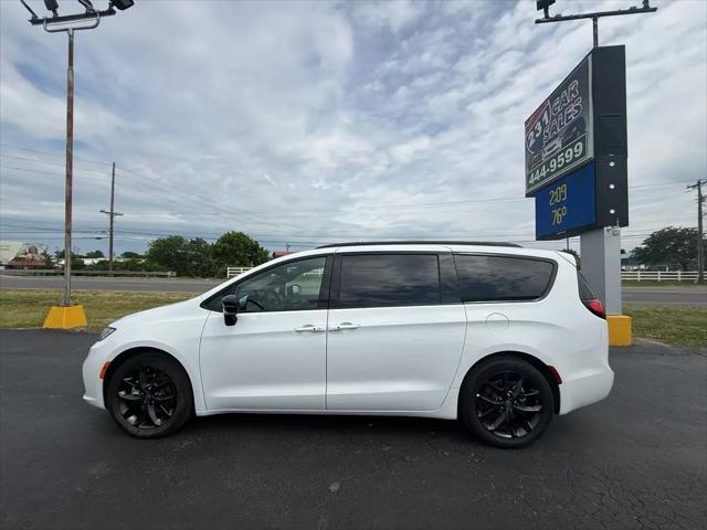 2025 Chrysler Pacifica Limited