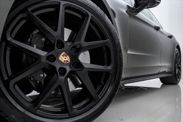 2024 Porsche Panamera 4
