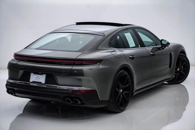 2024 Porsche Panamera 4