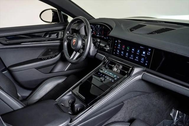 2024 Porsche Panamera 4