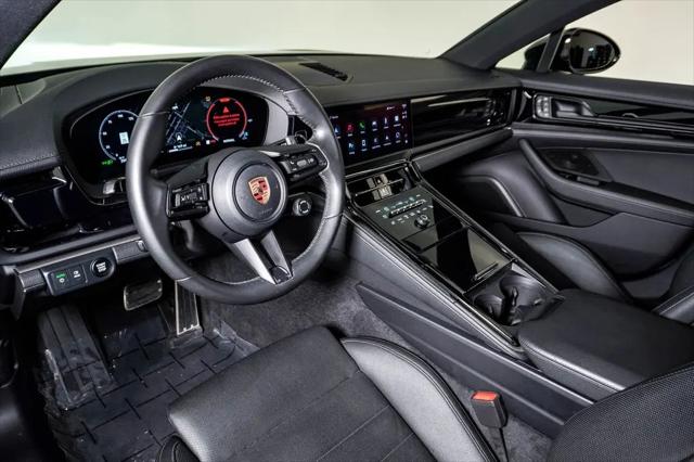 2024 Porsche Panamera 4