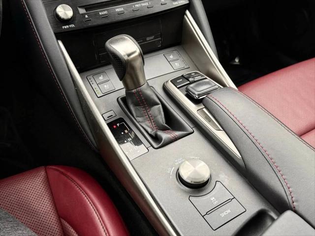2017 Lexus IS 200t IS Turbo