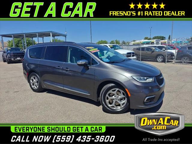 2023 Chrysler Pacifica Limited for sale in Fresno, CA
