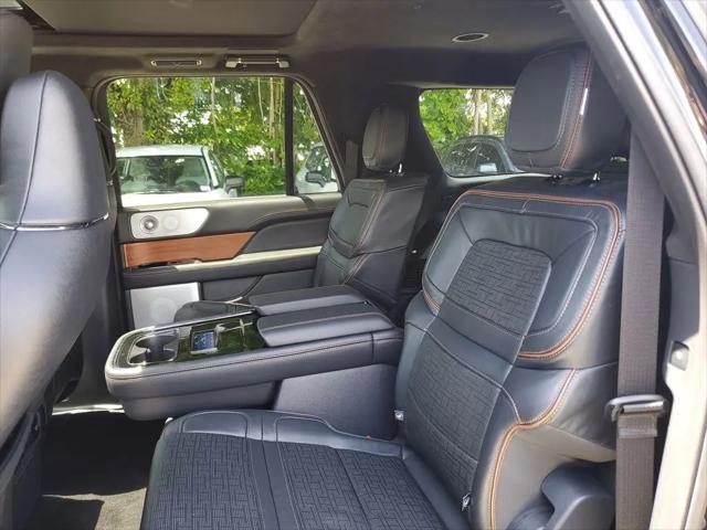2024 Lincoln Navigator Black Label L