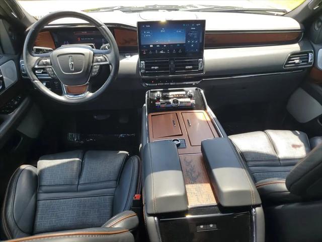2024 Lincoln Navigator Black Label L
