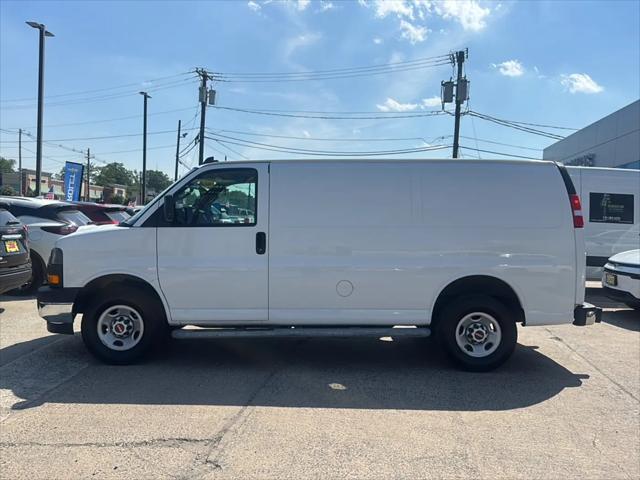 2024 GMC Savana Cargo RWD 2500 Regular Wheelbase Work Van