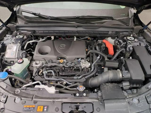 2025 Mazda CX-50 Hybrid Preferred Package