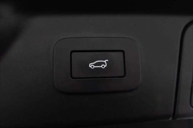 2025 Land Rover Range Rover Velar P250 S
