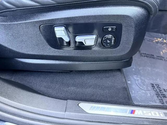 2021 BMW X5 M50i