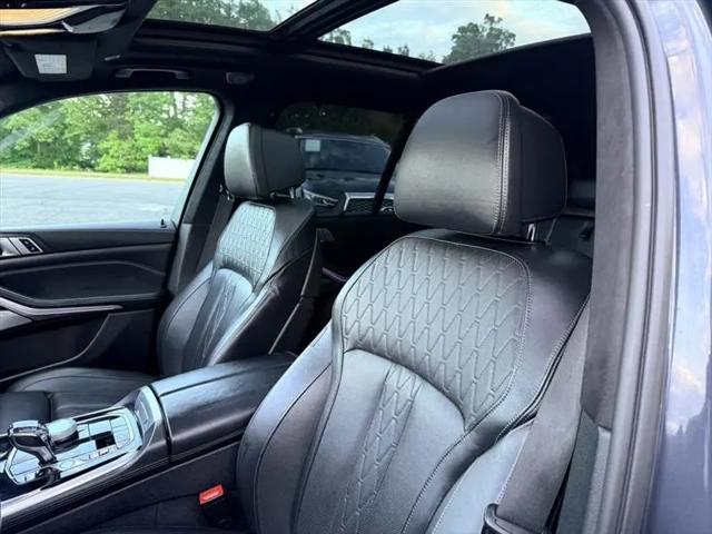 2021 BMW X5 M50i