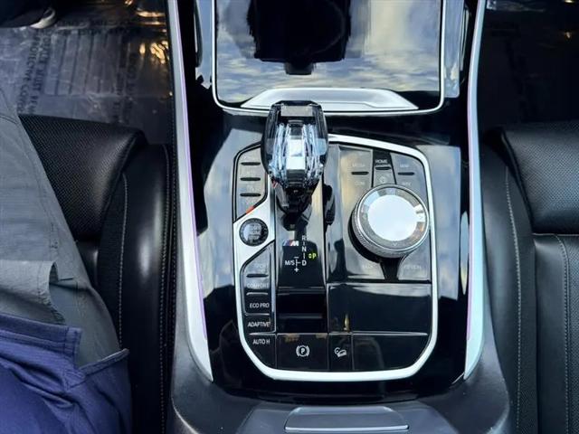 2021 BMW X5 M50i