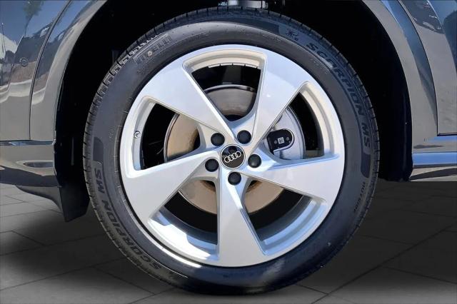 2026 Audi Q5 Premium Plus TFSI quattro S tronic